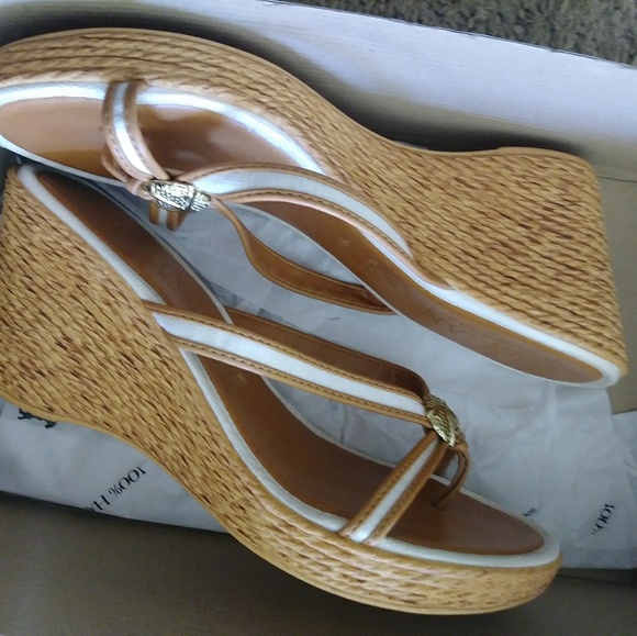 Strappy wedge sandals - Picture 6 of 8